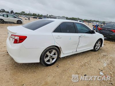 Trzecie zdjęcie samochodu z tyłu: 2014 TOYOTA CAMRY SE VIN:4T1BF1FK3EU838248 - miniatura