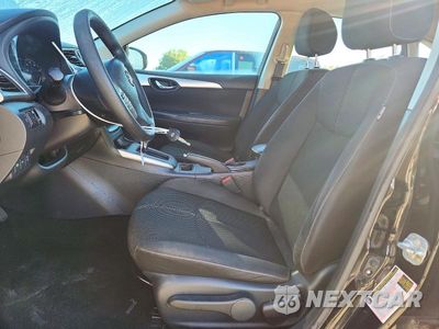Zdjęcie 7 z 12 samochodu: 2017 NISSAN SENTRA S VIN:3N1AB7AP7HY225605 - miniatura
