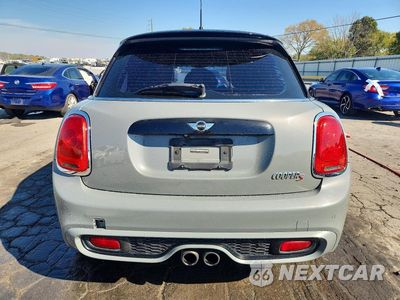 Zdjęcie 6 z 12 samochodu: 2017 MINI COOPER S VIN:WMWXU3C3XH2B64219 - miniatura