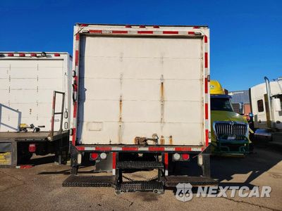 Zdjęcie 6 z 13 samochodu: 2003 GMC C4500 BOX TRUCK VIN:1GDC4F1173F506319 - miniatura