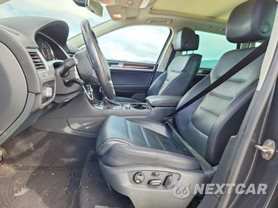 Zdjęcie 7 z 13 samochodu: 2016 VOLKSWAGEN TOUAREG SPORT VIN:WVGEF9BP8GD012964 - miniatura