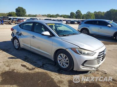 Czwarte zdjęcie samochodu z boku: 2017 HYUNDAI ELANTRA GT MANUAL VIN:5NPD74LF0HH209614 - miniatura