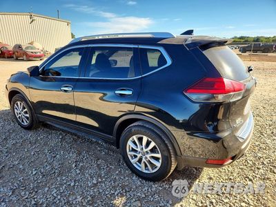 Drugie zdjęcie samochodu z przodu: 2017 NISSAN ROGUE SV VIN:KNMAT2MT9HP613992 - miniatura
