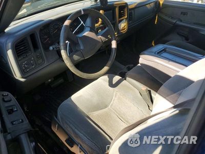 Zdjęcie 8 z 12 samochodu: 2003 CHEVROLET SILVERADO C1500 VIN:2GCEC19V431308296 - miniatura