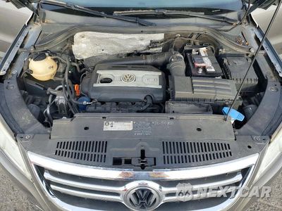 Zdjęcie 12 z 14 samochodu: 2009 VOLKSWAGEN TIGUAN SE VIN:WVGBV75N49W527052 - miniatura