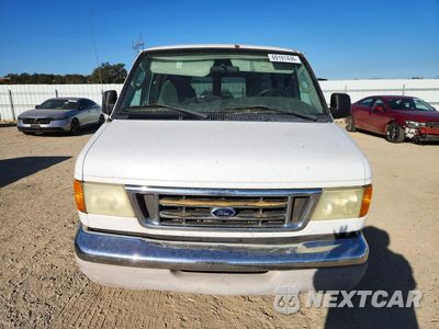 Piąte zdjęcie samochodu w środku: 2003 FORD ECONOLINE E150 WAGON VIN:1FMRE11L23HB36798 - miniatura