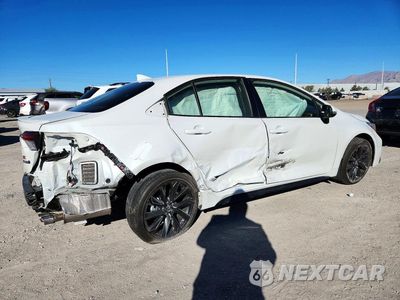 Trzecie zdjęcie samochodu z tyłu: 2024 TOYOTA COROLLA HYBRID SE VIN:JTDBCMFE6R3054716 - miniatura