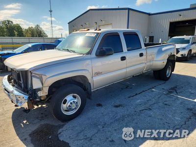 2004 CHEVROLET SILVERADO K3500 1GCJK331X4F147031 - główne zdjęcie licytacji z USA - miniatura