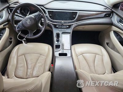 Zdjęcie 8 z 12 samochodu: 2017 BUICK LACROSSE PREMIUM VIN:1G4ZR5SSXHU162839 - miniatura