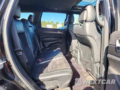 Zdjęcie 11 z 13 samochodu: 2018 JEEP GRAND CHEROKEE LAREDO VIN:1C4RJFAG0JC245299 - miniatura