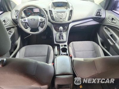 Zdjęcie 8 z 13 samochodu: 2014 FORD ESCAPE S VIN:1FMCU0F78EUD47853 - miniatura