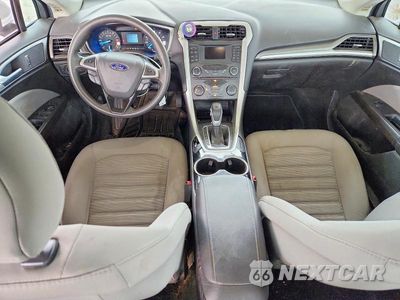 Zdjęcie 8 z 12 samochodu: 2016 FORD FUSION S VIN:1FA6P0G7XG5135739 - miniatura