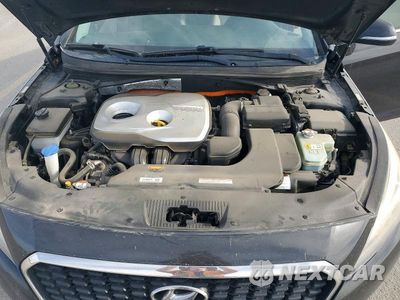 Zdjęcie 11 z 12 samochodu: 2016 HYUNDAI SONATA HYBRID SE VIN:KMHE24L14GA013166 - miniatura