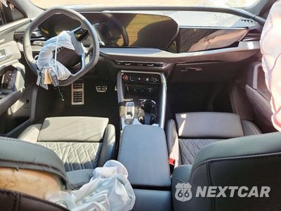Zdjęcie 8 z 13 samochodu: 2026 AUDI SQ5 SPORTBACK PREMIUM PLUS VIN:WA1B5AGU3T2047339 - miniatura