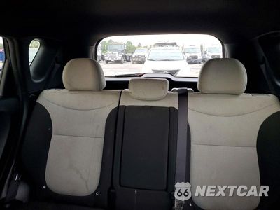 Zdjęcie 10 z 13 samochodu: 2014 KIA SOUL BASE VIN:KNDJN2A20E7727381 - miniatura