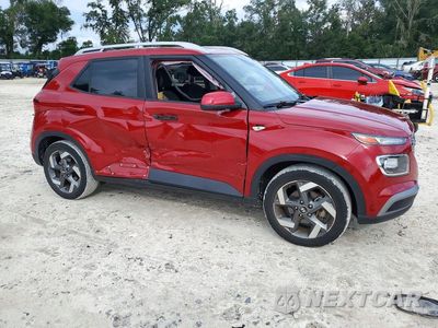 Czwarte zdjęcie samochodu z boku: 2022 HYUNDAI VENUE SEL VIN:KMHRC8A34NU149853 - miniatura