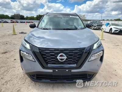 Piąte zdjęcie samochodu w środku: 2023 NISSAN ROGUE SV VIN:JN8BT3BB1PW210375 - miniatura