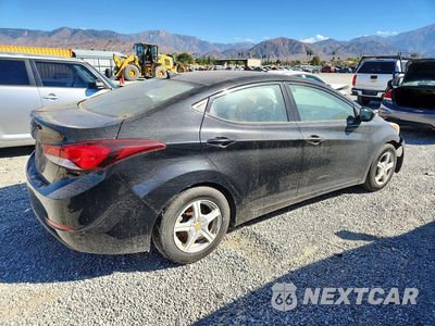 Trzecie zdjęcie samochodu z tyłu: 2016 HYUNDAI ELANTRA SE VIN:5NPDH4AEXGH663262 - miniatura