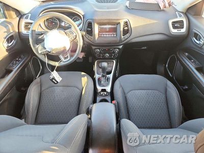 Zdjęcie 8 z 12 samochodu: 2019 JEEP COMPASS SPORT VIN:3C4NJDAB3KT744997 - miniatura