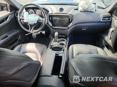 Zdjęcie 8 z 12 samochodu: 2022 MASERATI GHIBLI MODENA VIN:ZAM57YSM0N1391728 - miniatura