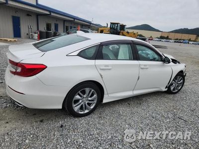 Trzecie zdjęcie samochodu z tyłu: 2018 HONDA ACCORD LX VIN:1HGCV1F17JA067504 - miniatura
