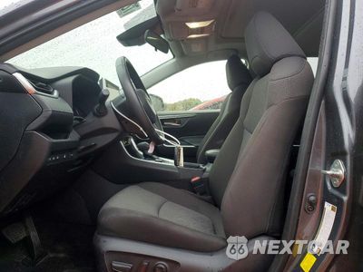 Zdjęcie 7 z 14 samochodu: 2025 TOYOTA RAV4 HYBRID XLE VIN:JTMRWRFV3SD298908 - miniatura