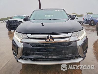 Piąte zdjęcie samochodu w środku: 2018 MITSUBISHI OUTLANDER ES VIN:JA4AD2A32JZ066246 - miniatura