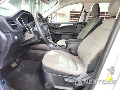 Zdjęcie 7 z 13 samochodu: 2022 FORD ESCAPE S VIN:1FMCU0F65NUA62504 - miniatura