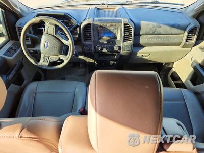 Zdjęcie 8 z 12 samochodu: 2017 FORD F250 SUPER DUTY VIN:1FT7W2BT9HEC48312 - miniatura