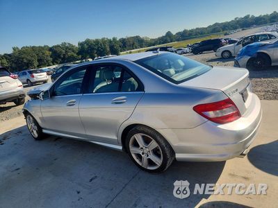 Drugie zdjęcie samochodu z przodu: 2011 MERCEDES-BENZ C 300 VIN:WDDGF5EB6BR158934 - miniatura