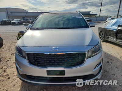 Piąte zdjęcie samochodu w środku: 2019 KIA SEDONA LX VIN:KNDMB5C13K6559927 - miniatura