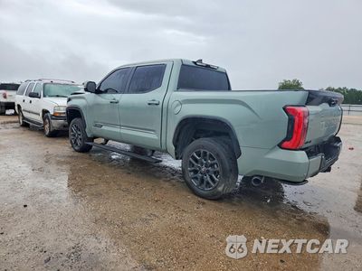 Drugie zdjęcie samochodu z przodu: 2025 TOYOTA TUNDRA PLATINUM HV VIN:5TFNC5DB4SX091323 - miniatura