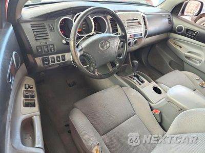 Zdjęcie 8 z 12 samochodu: 2009 TOYOTA TACOMA V6 VIN:3TMLU42N59M023964 - miniatura