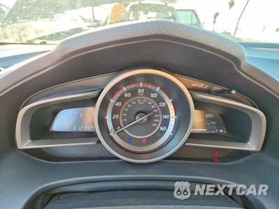 Zdjęcie 9 z 12 samochodu: 2016 MAZDA 3 TOURING VIN:JM1BM1L78G1282582 - miniatura
