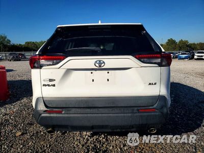 Zdjęcie 6 z 13 samochodu: 2020 TOYOTA RAV4 XLE VIN:2T3W1RFV6LW063523 - miniatura