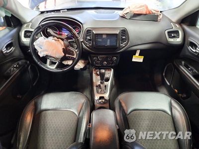 Zdjęcie 8 z 13 samochodu: 2020 JEEP COMPASS LATITUDE VIN:3C4NJDBB9LT258176 - miniatura