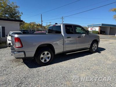 Czwarte zdjęcie samochodu z boku: 2023 RAM 1500 BIG HORN/LONE STAR VIN:1C6RRFBGXPN571395 - miniatura