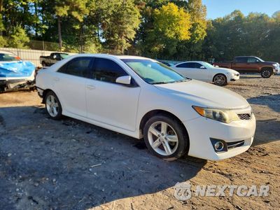 Czwarte zdjęcie samochodu z boku: 2014 TOYOTA CAMRY SE VIN:4T1BF1FK9EU733360 - miniatura