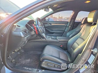 Zdjęcie 7 z 12 samochodu: 2020 HONDA ACCORD SPORT VIN:1HGCV1F31LA138507 - miniatura