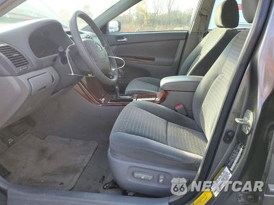 Zdjęcie 7 z 12 samochodu: 2005 TOYOTA CAMRY XLE VIN:4T1BE30K55U626362 - miniatura