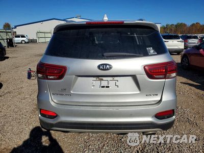 Zdjęcie 6 z 14 samochodu: 2019 KIA SORENTO EX V6 VIN:5XYPHDA53KG567793 - miniatura