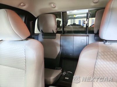 Zdjęcie 10 z 13 samochodu: 2023 TOYOTA TACOMA SR VIN:3TYRX5GN3PT086062 - miniatura