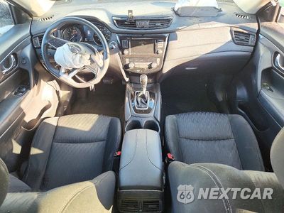 Zdjęcie 8 z 14 samochodu: 2018 NISSAN ROGUE SV VIN:KNMAT2MVXJP588284 - miniatura