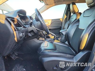 Zdjęcie 7 z 14 samochodu: 2019 JEEP CHEROKEE LATITUDE PLUS VIN:1C4PJLLN9KD325388 - miniatura