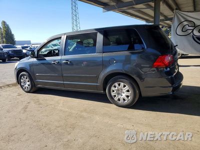 Drugie zdjęcie samochodu z przodu: 2012 VOLKSWAGEN ROUTAN S VIN:2C4RVAAG9CR182107 - miniatura