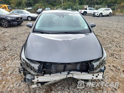 Piąte zdjęcie samochodu w środku: 2020 TOYOTA PRIUS PRIME LIMITED VIN:JTDKARFP1L3157103 - miniatura