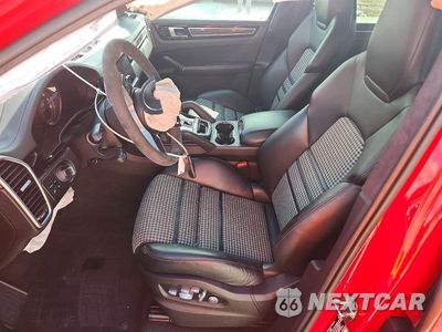 Zdjęcie 7 z 13 samochodu: 2021 PORSCHE CAYENNE GTS COUPE VIN:WP1BG2AY7MDA49360 - miniatura