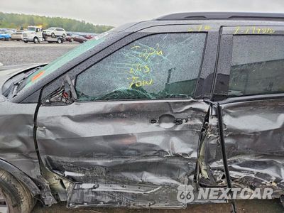 Zdjęcie 7 z 13 samochodu: 2017 FORD EXPLORER XLT VIN:1FM5K7D82HGC60942 - miniatura