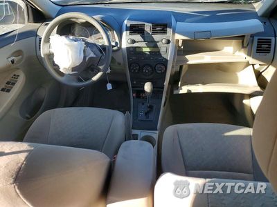 Zdjęcie 8 z 13 samochodu: 2009 TOYOTA COROLLA LE VIN:1NXBU40E79Z022238 - miniatura