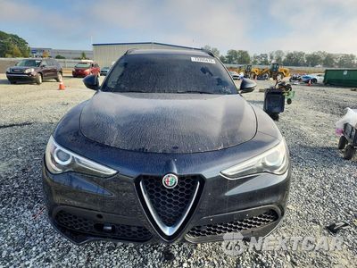 Piąte zdjęcie samochodu w środku: 2018 ALFA ROMEO STELVIO SPORT VIN:ZASFAKPN8J7B64648 - miniatura